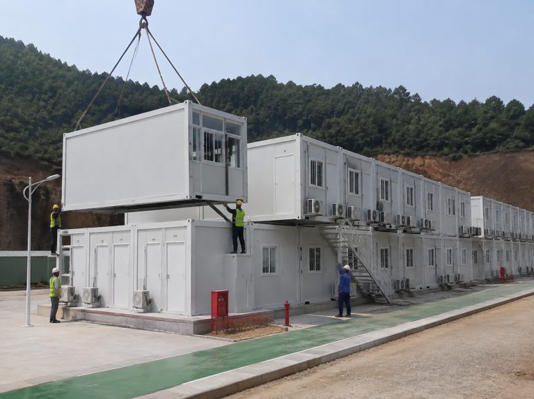乌海集装箱办公室与工程营地房